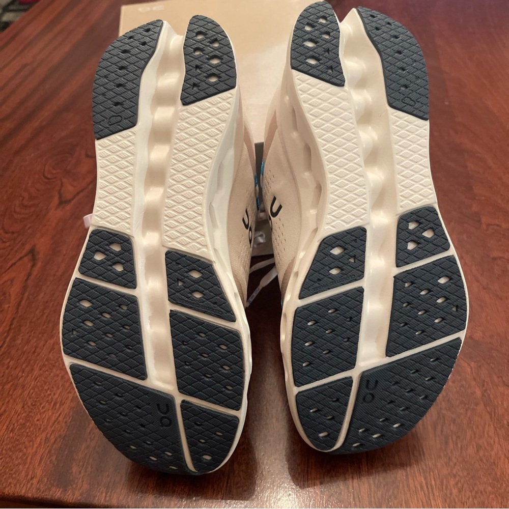 On Cloudsurfer Women's Sneakers in Pearl with Blue Accents - Picture 7 of 10